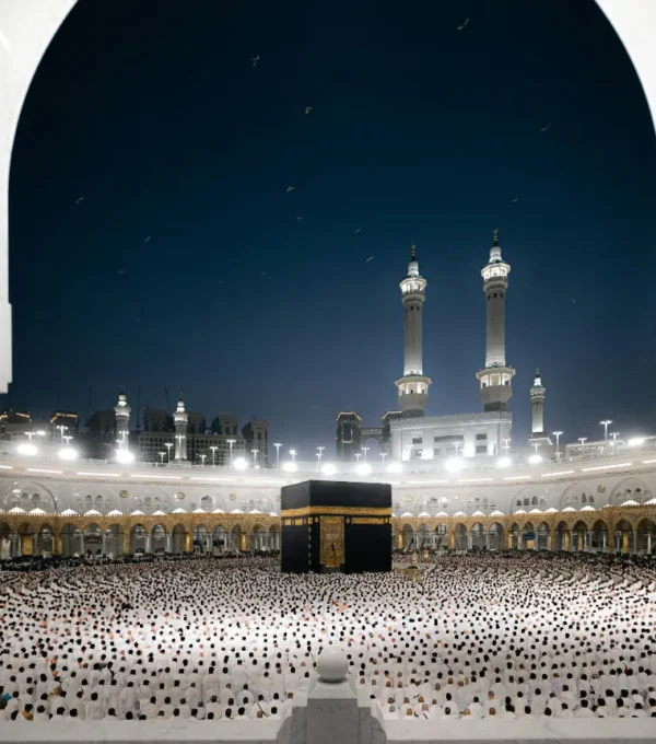 Minimalist Packing for Umrah: Travel Light, Travel Smart